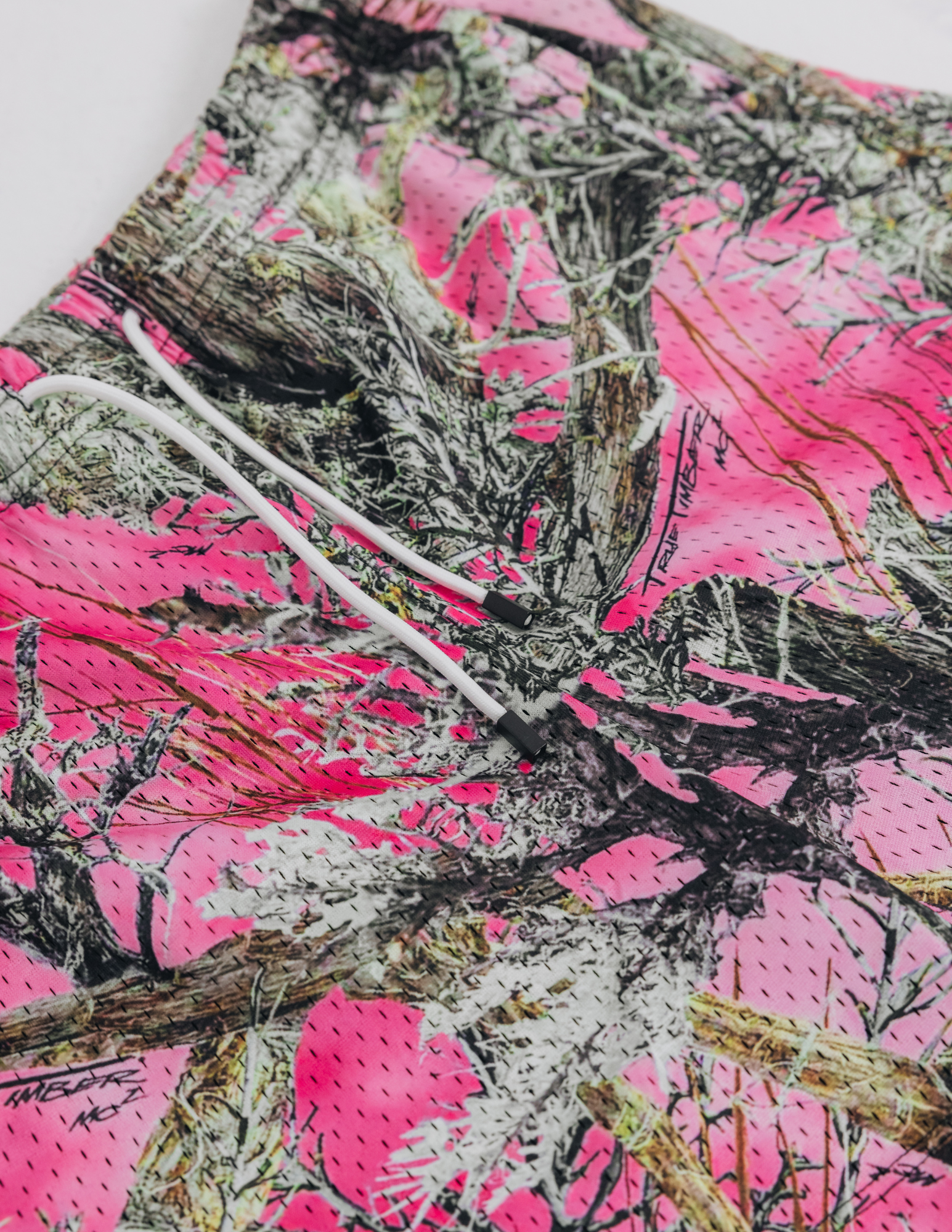 Hunter Camo Shorts Pink